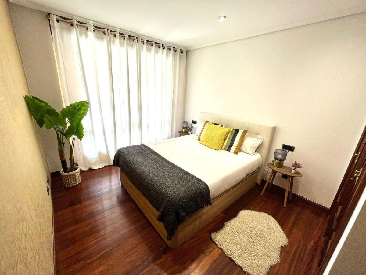 Apartamento Olivico Con Parking Vigo Exterior foto